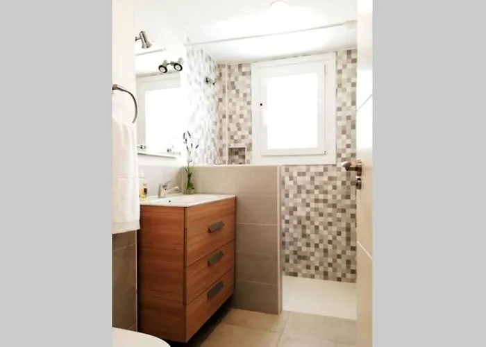 Cobexo. Moderno Y Luminoso En El Centro De * Jaca